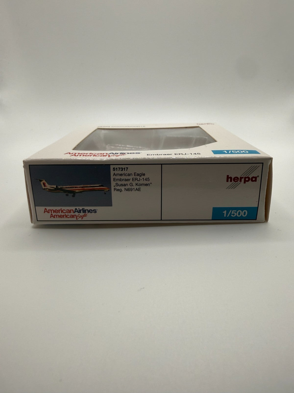 Herpa Wings 1:500 American Eagle ERJ-145