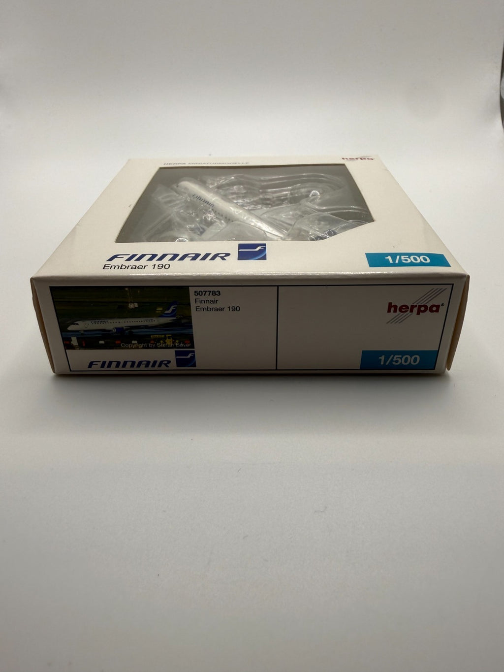 Herpa Wings 1:500 Finnair Embraer E190