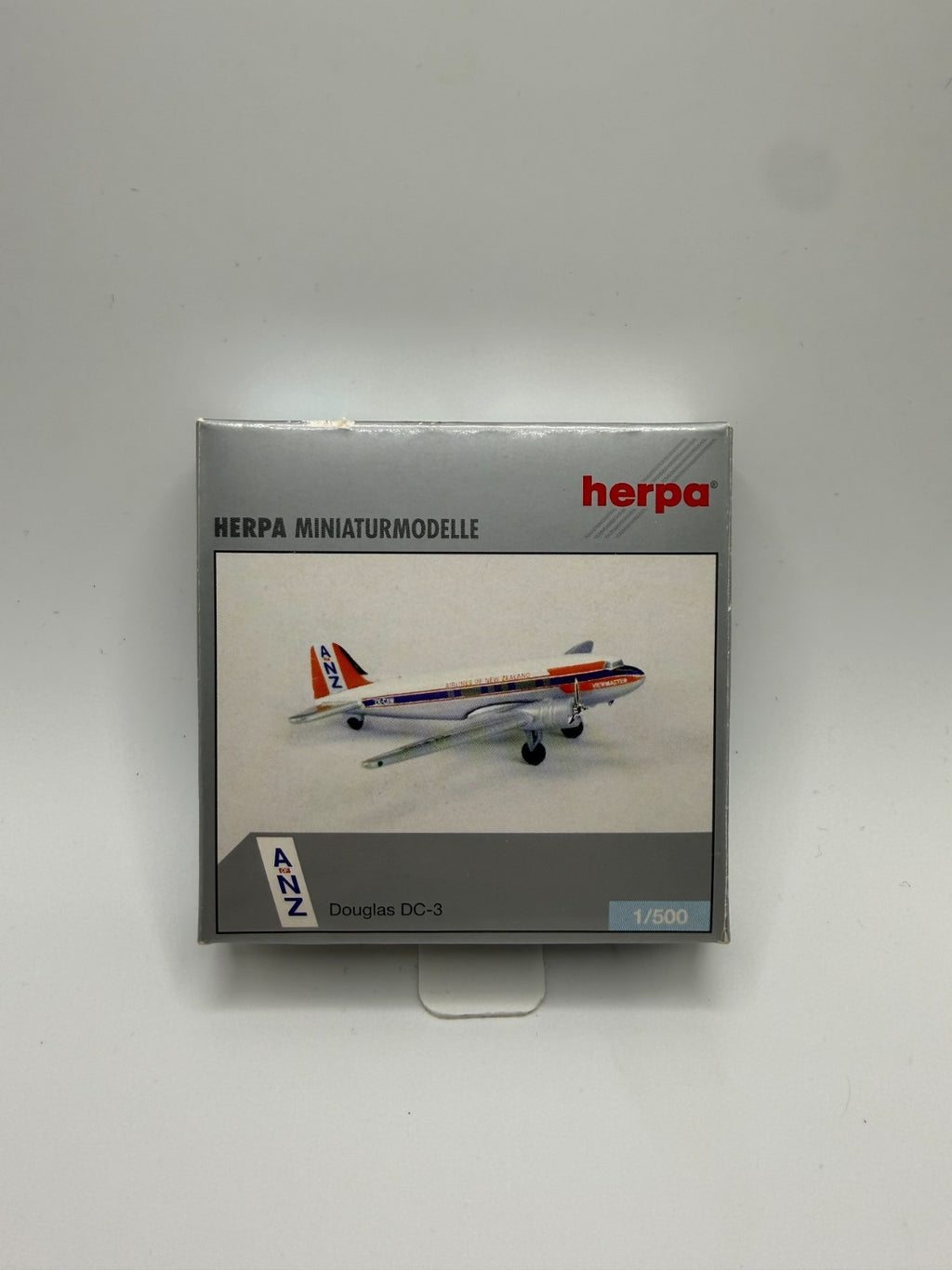 Herpa Wings 1:500 Air New Zealand DC-3
