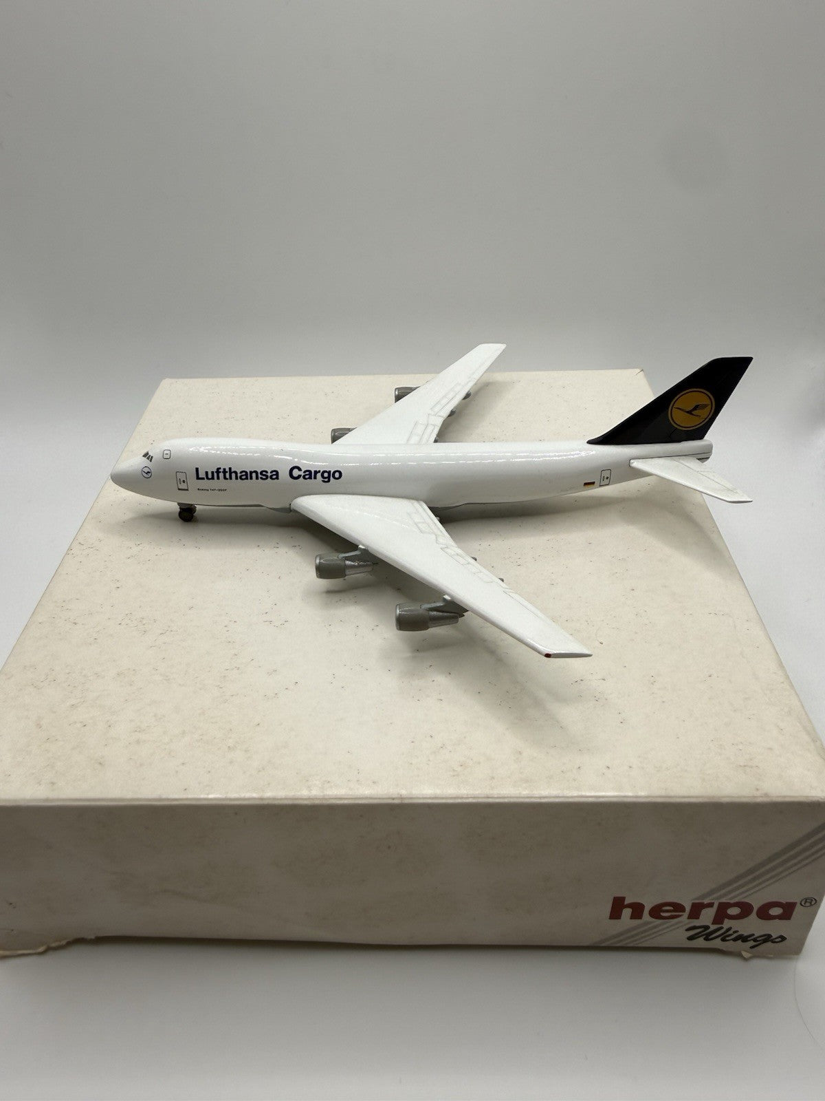 Herpa Wings 1:500 Lufthansa Cargo 747-200F