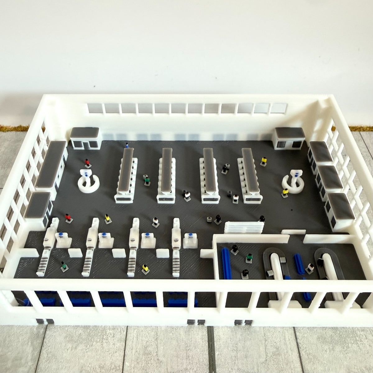 für Herpa Wings 1:500  Abflughalle V2 Departure Hall with removable roof