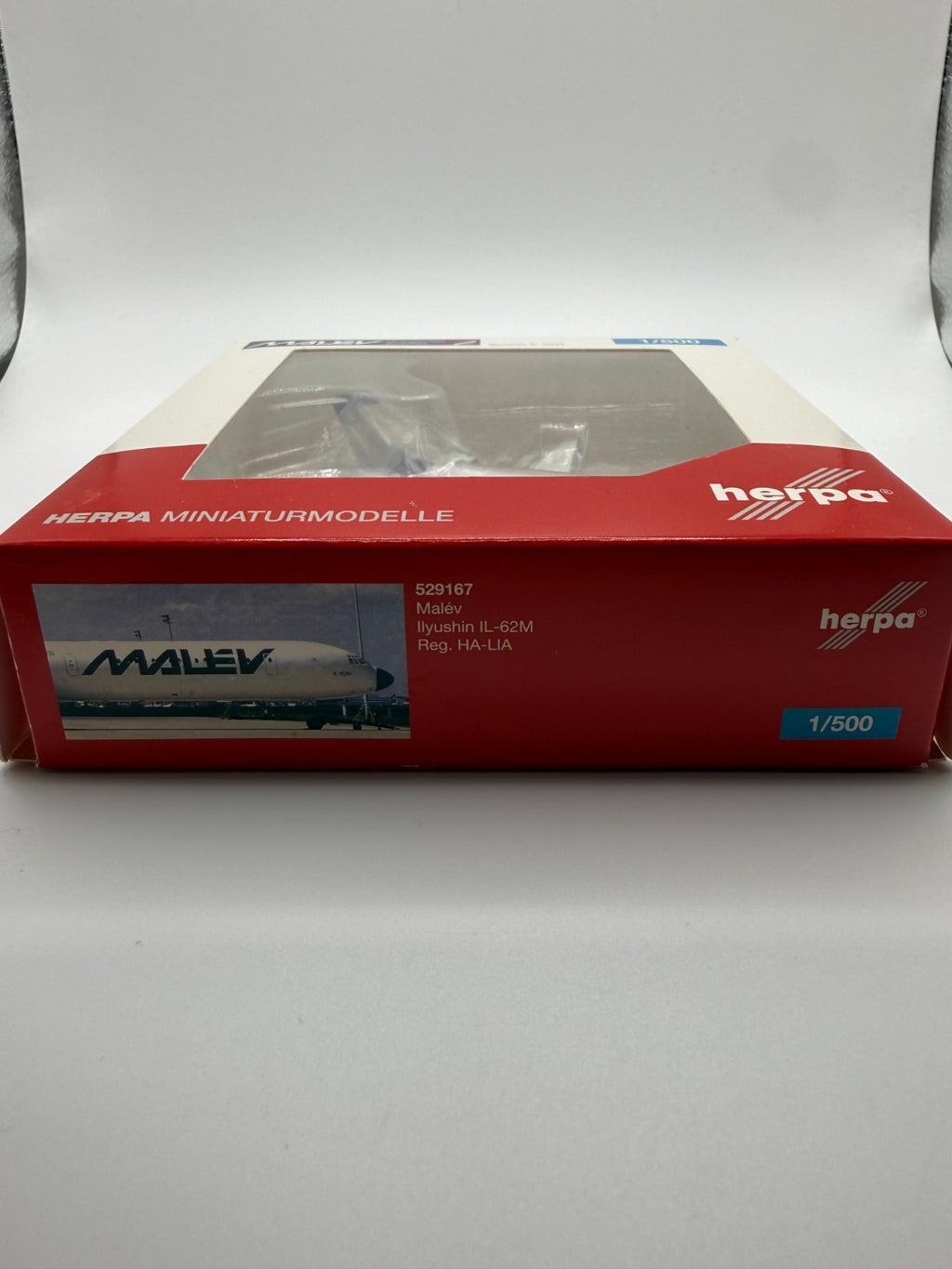 Herpa Wings 1:500 Malev IL-62M