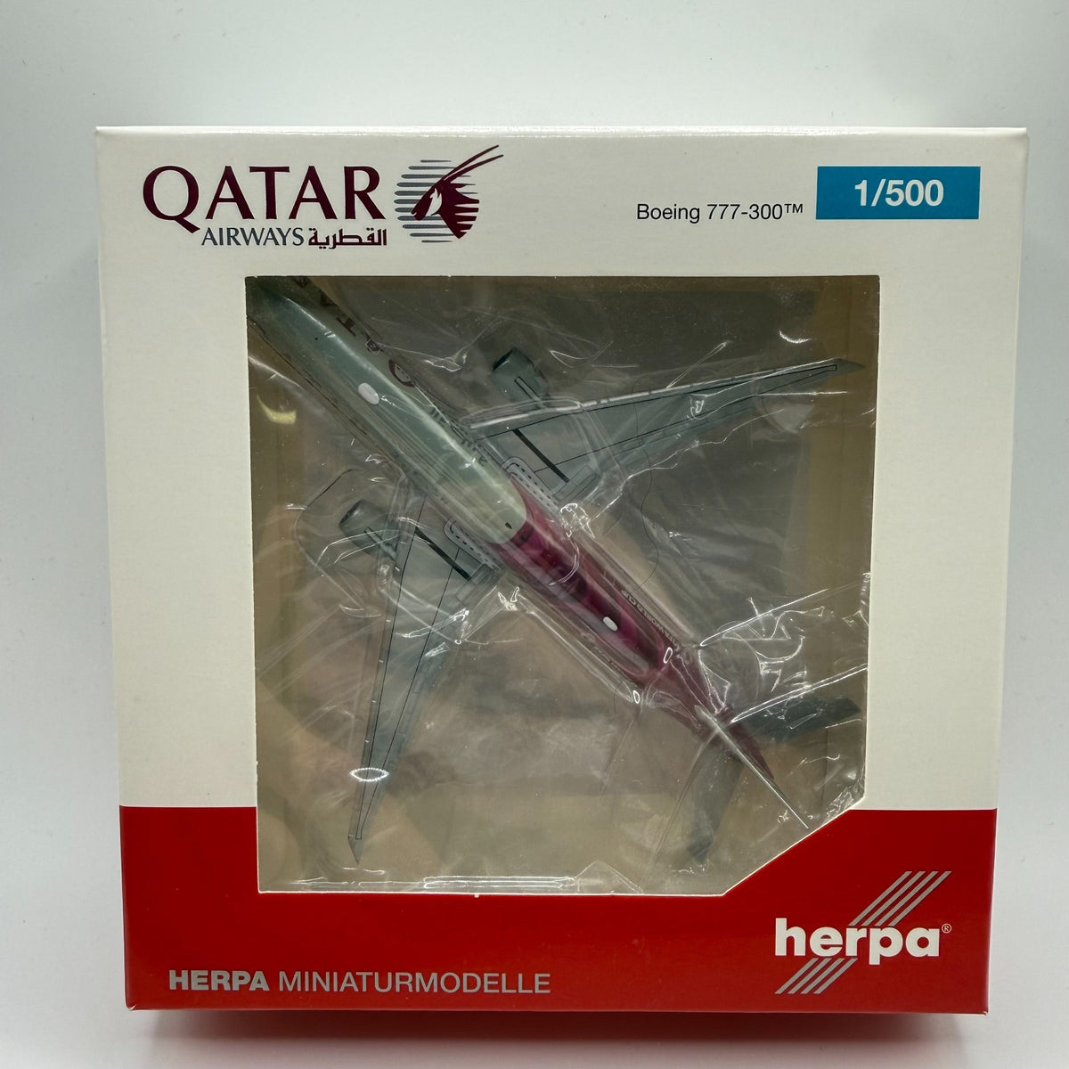 Herpa Wings 1:500 Qatar Airways 777-300ER World Cup
