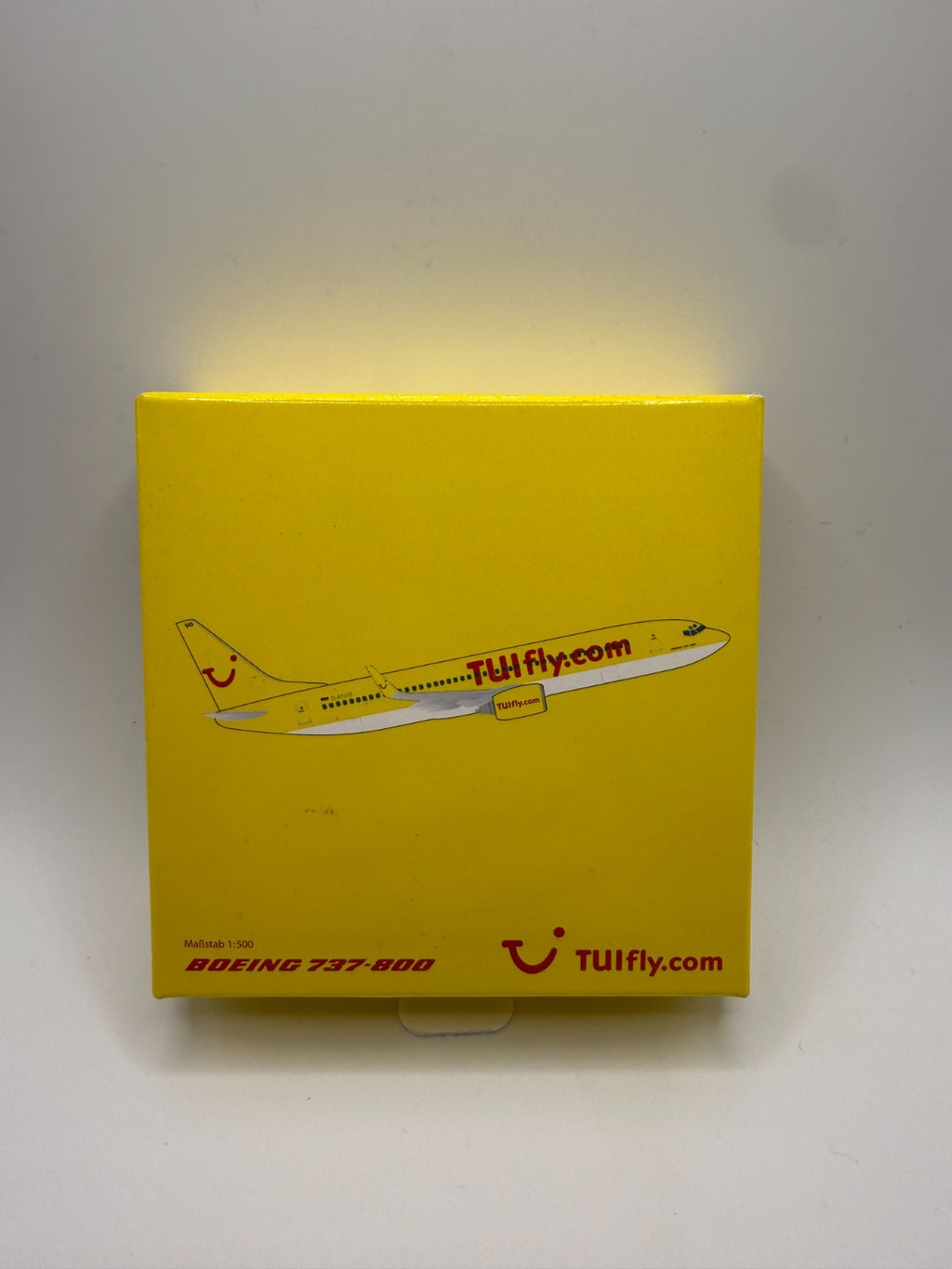 Herpa Wings 1:500 TUI 737-800 yellow