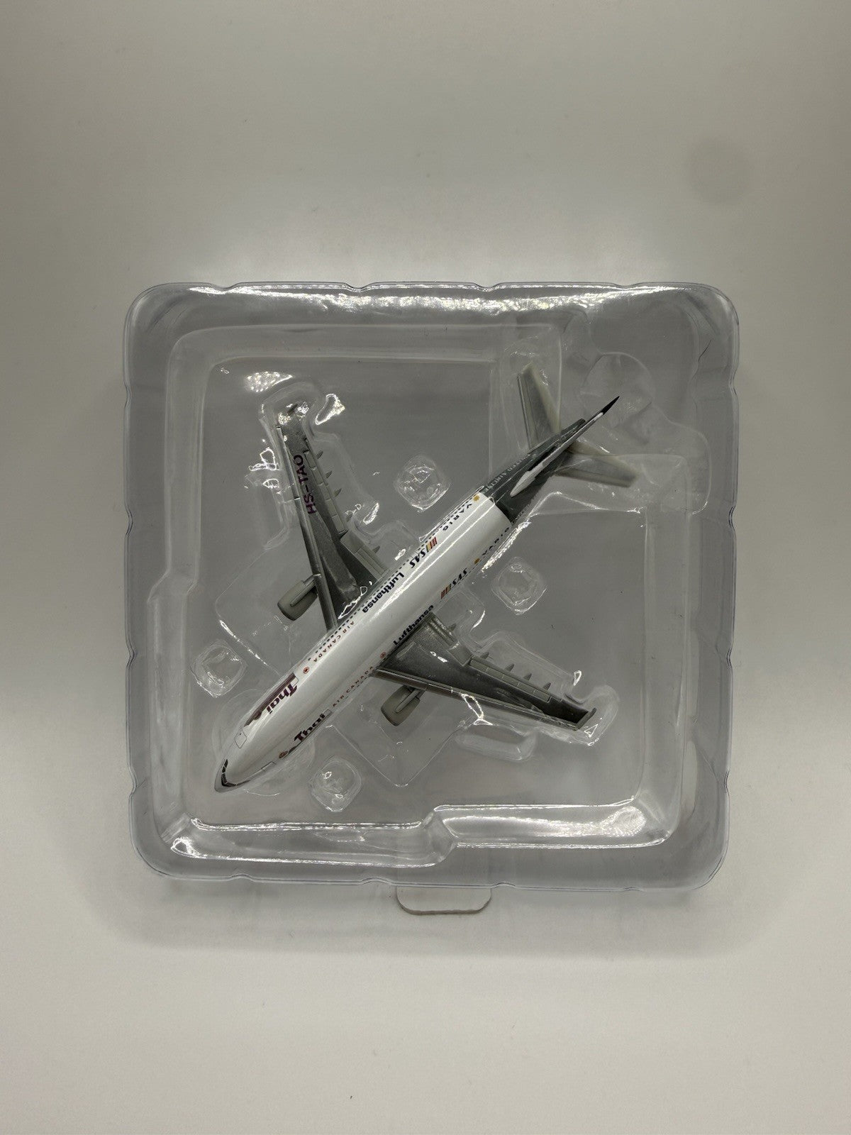 Herpa Wings 1:500 Thai Airways A300-600