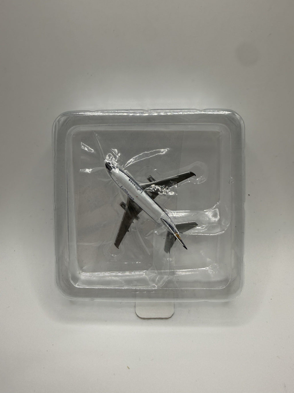 Herpa Wings 1:500 Lufthansa 737-100 D-ABEC