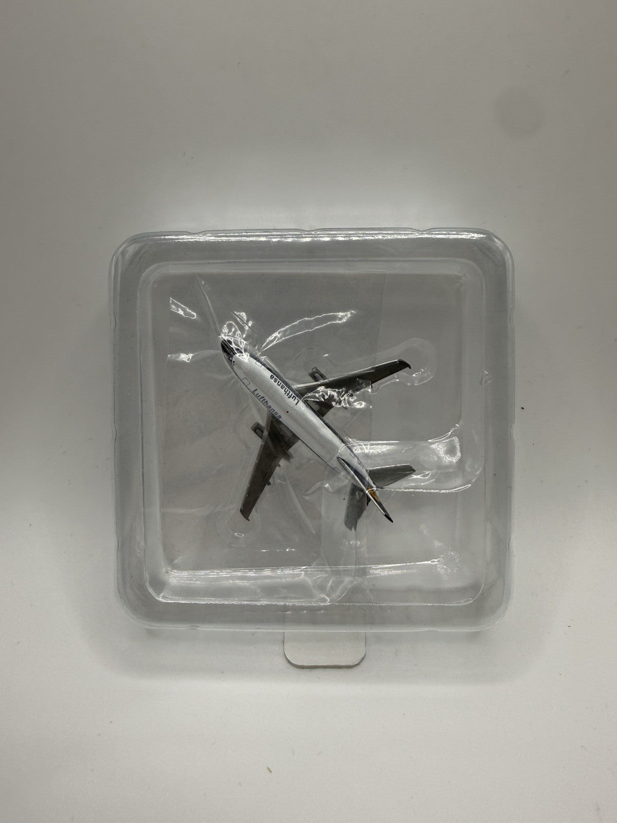 Herpa Wings 1:500 Lufthansa 737-100 D-ABEC