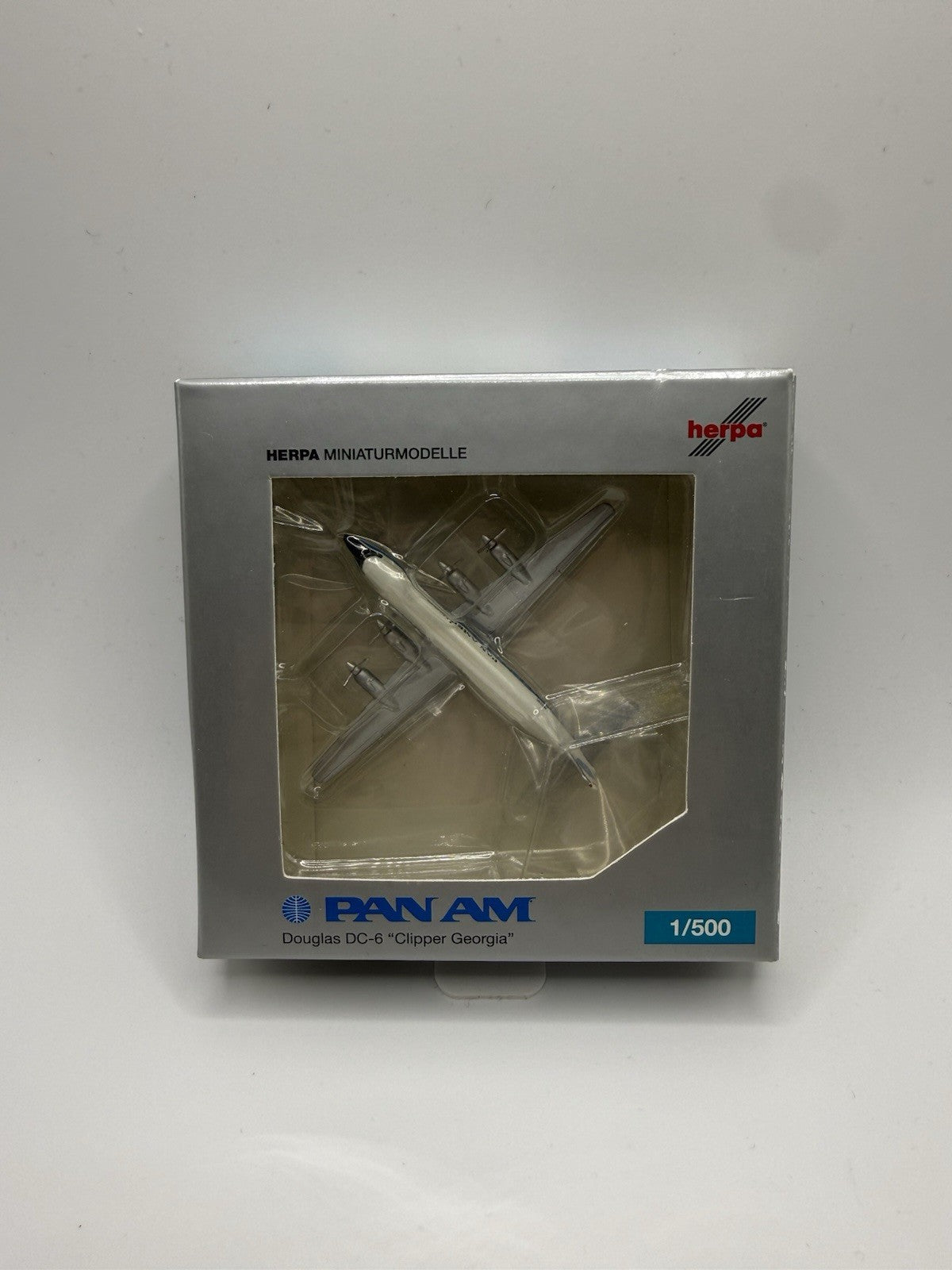 Herpa Wings 1:500 Pan Am DC-6