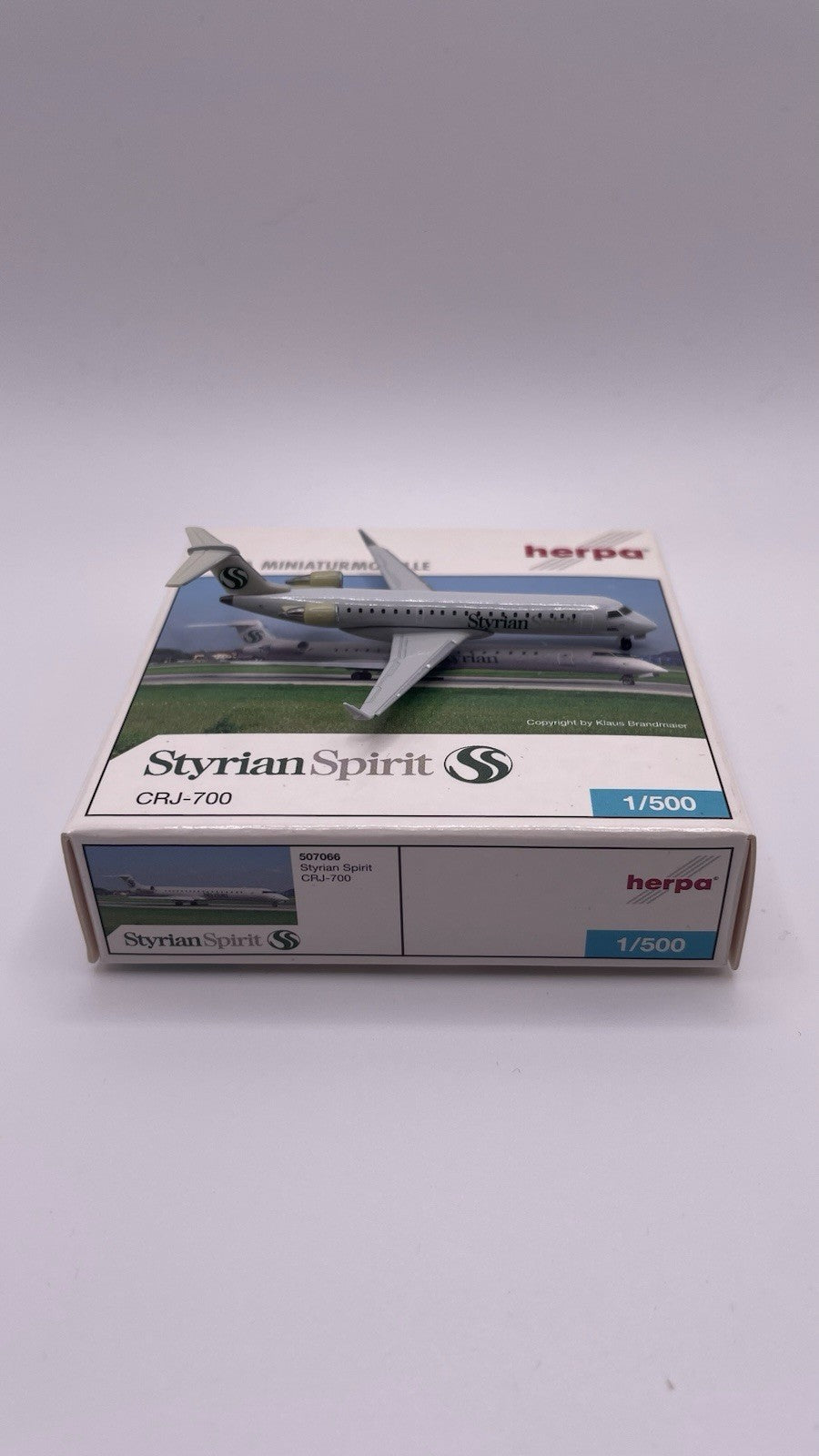 Herpa Wings 1:500 Styrian Spirit CRJ-900