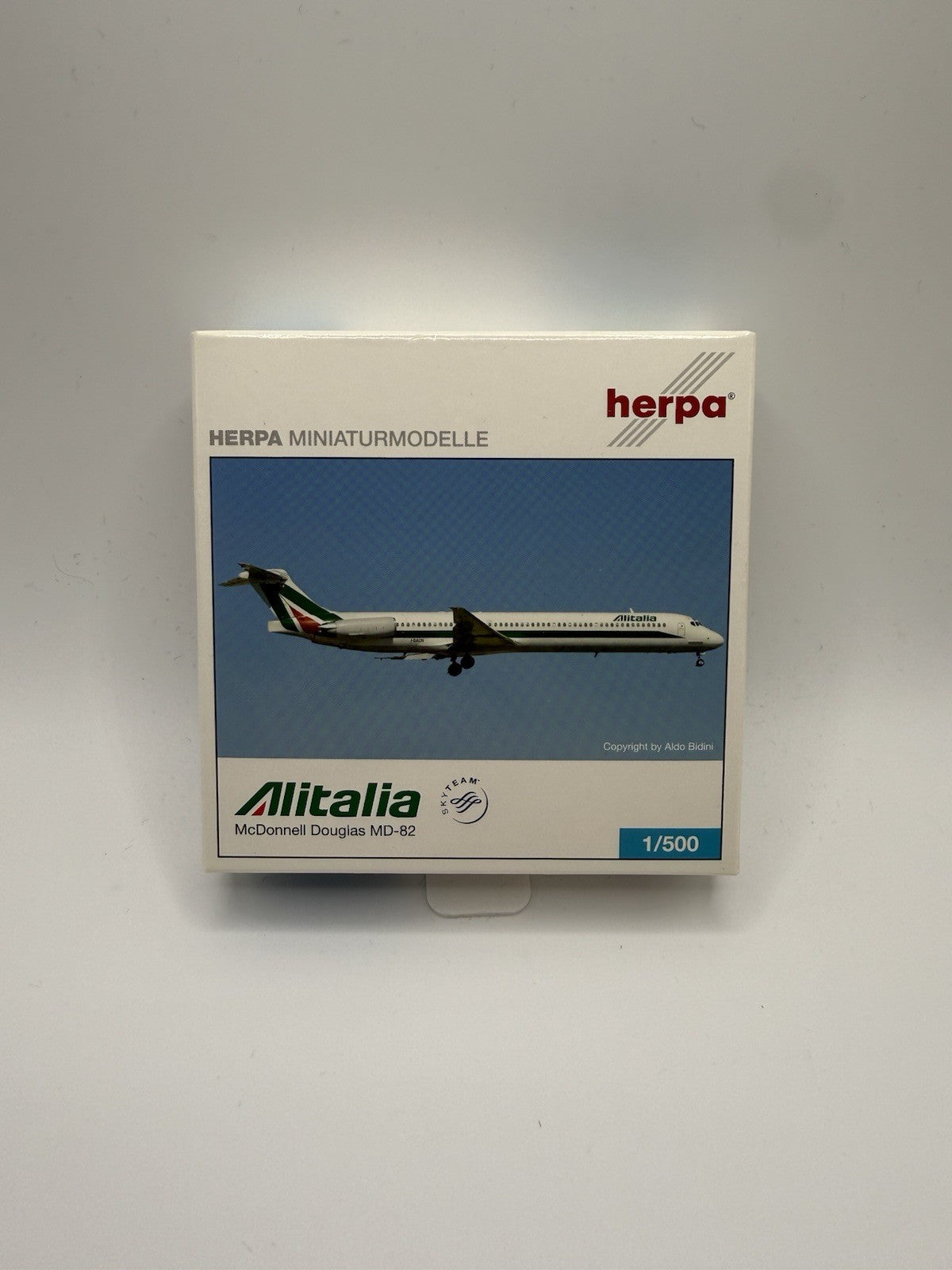 Herpa Wings 1:500 Alitalia MD-82