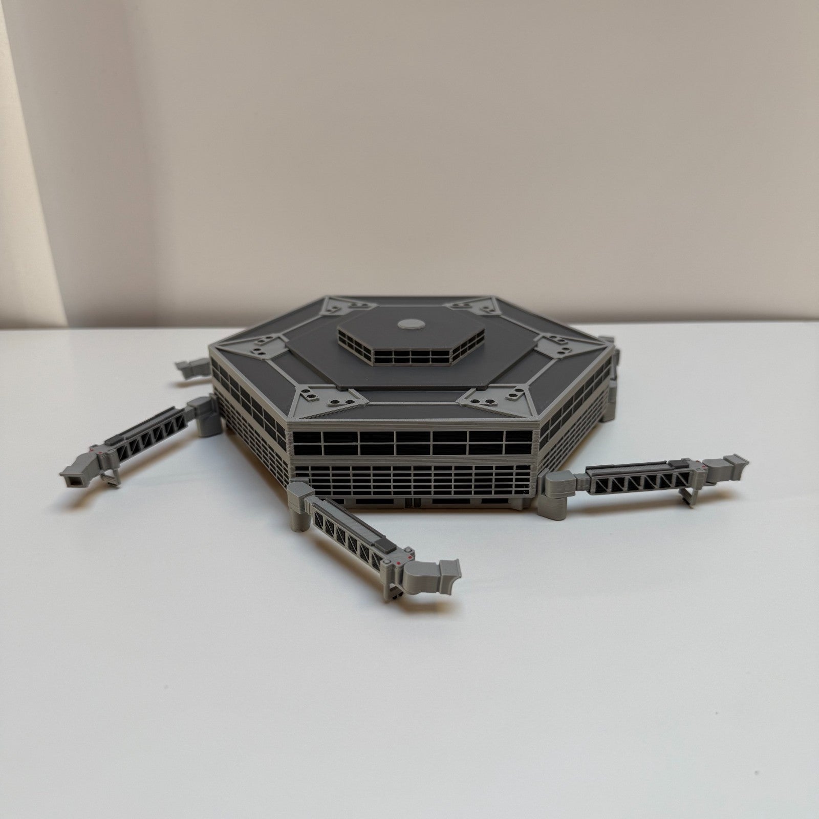 für Herpa Wings 1:500 / 1:400 Hexagon Terminal + Jet bridges Flughafen Airport