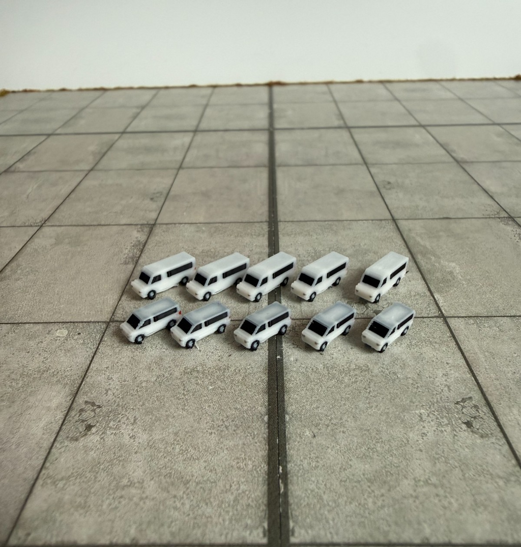 für Herpa Wings 1:500 /  1:400 10x Vans Transporter white Cars GSE  / Airport