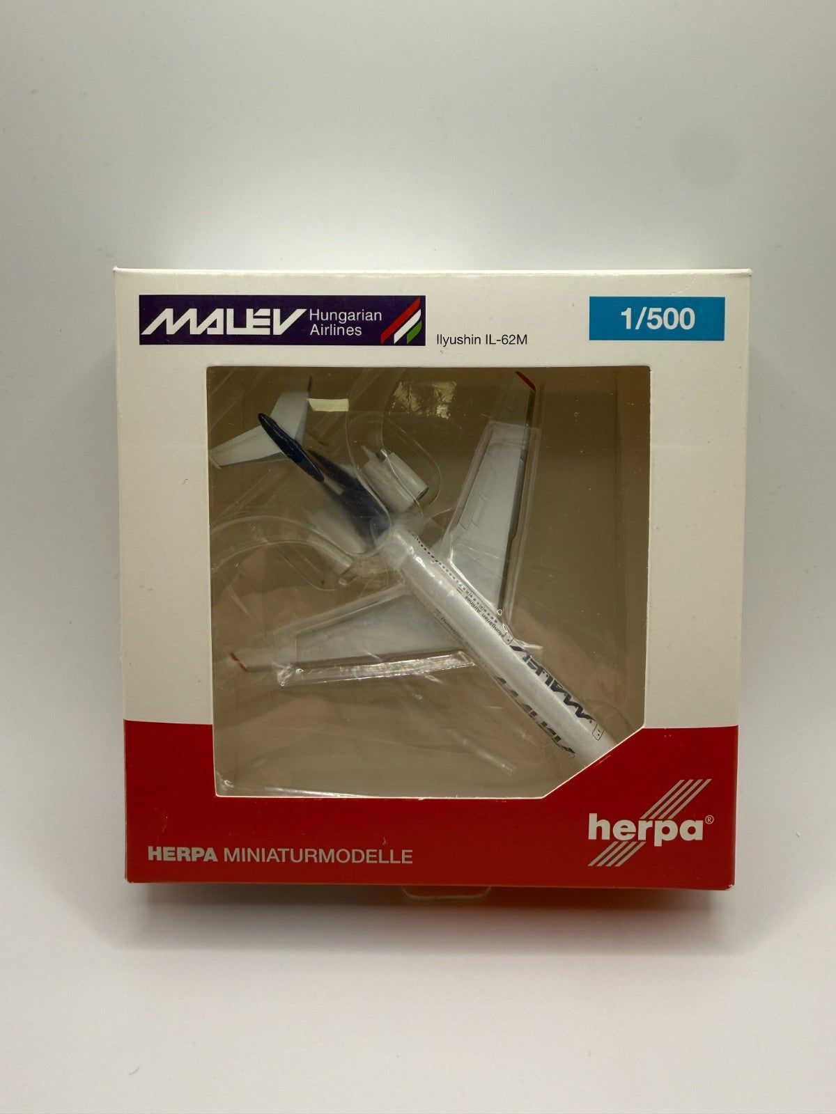 Herpa Wings 1:500 Malev IL-62M