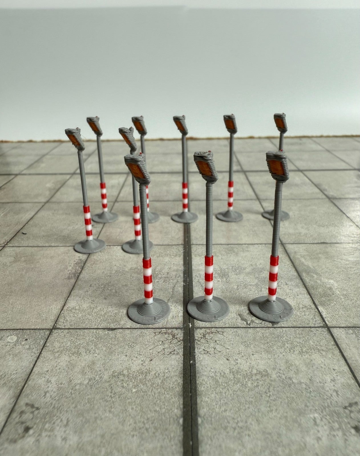 für Herpa Wings 1:500 / 1:400 10x Flutlichtmasten Floodlight /Airport Accessoire