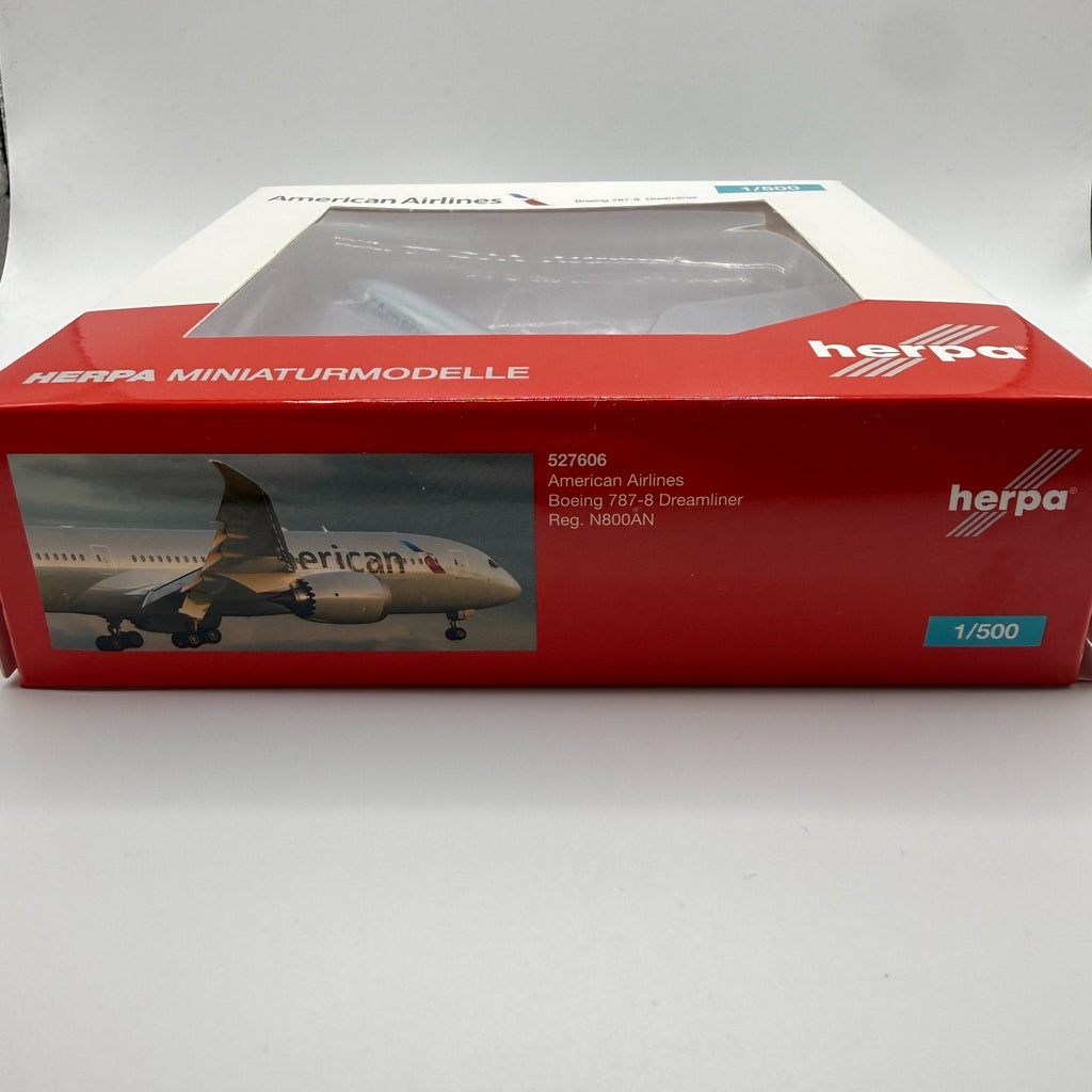 Herpa Wings 1:500 American Airlines 787-8