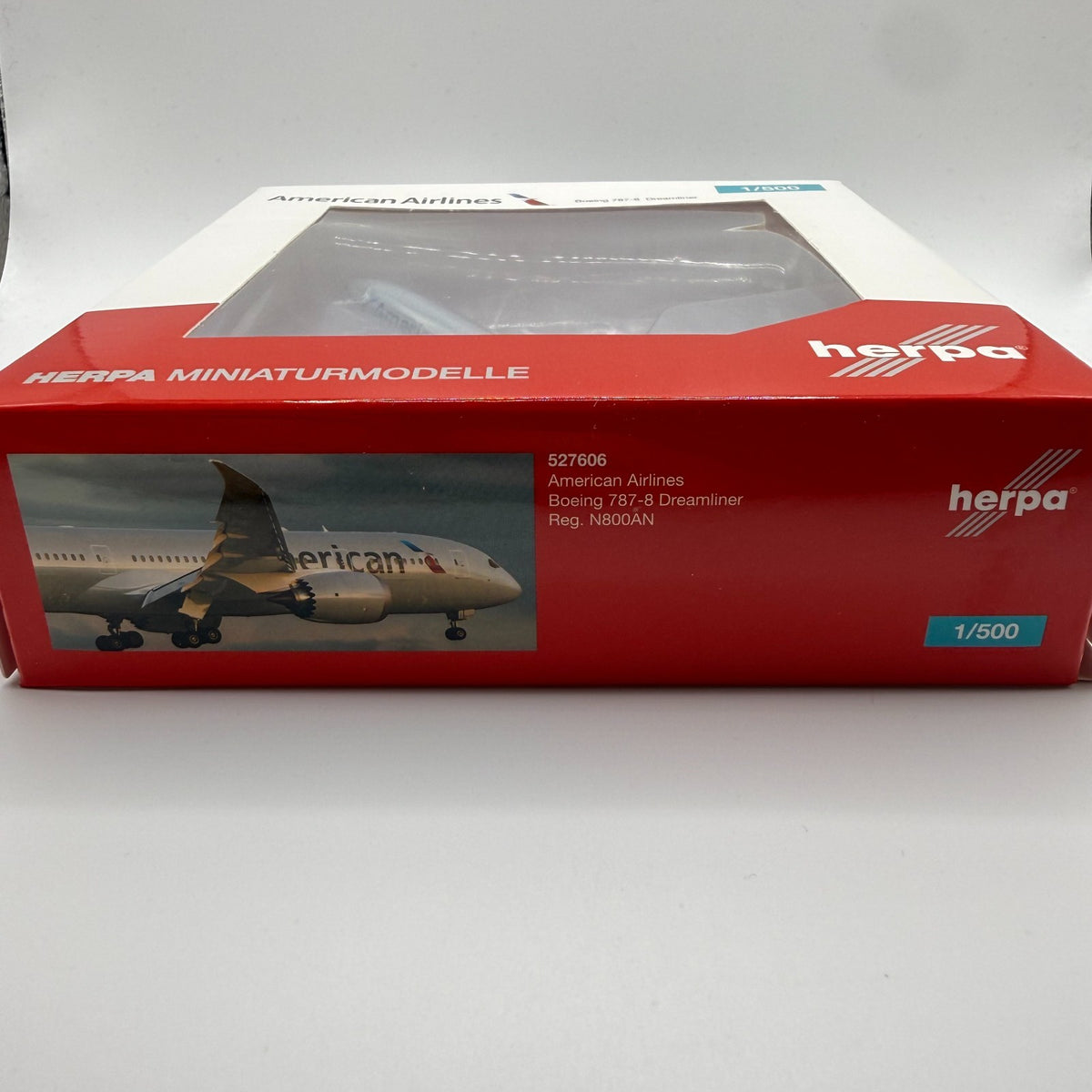Herpa Wings 1:500 American Airlines 787-8