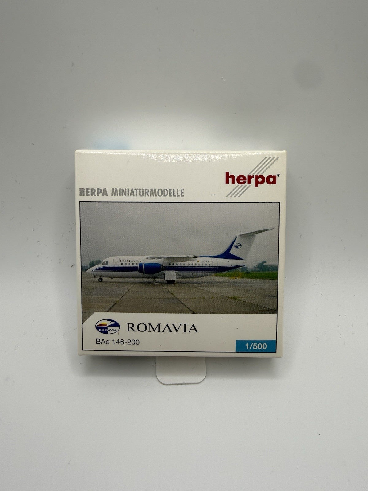 Herpa Wings 1:500 Romavia BAe-146