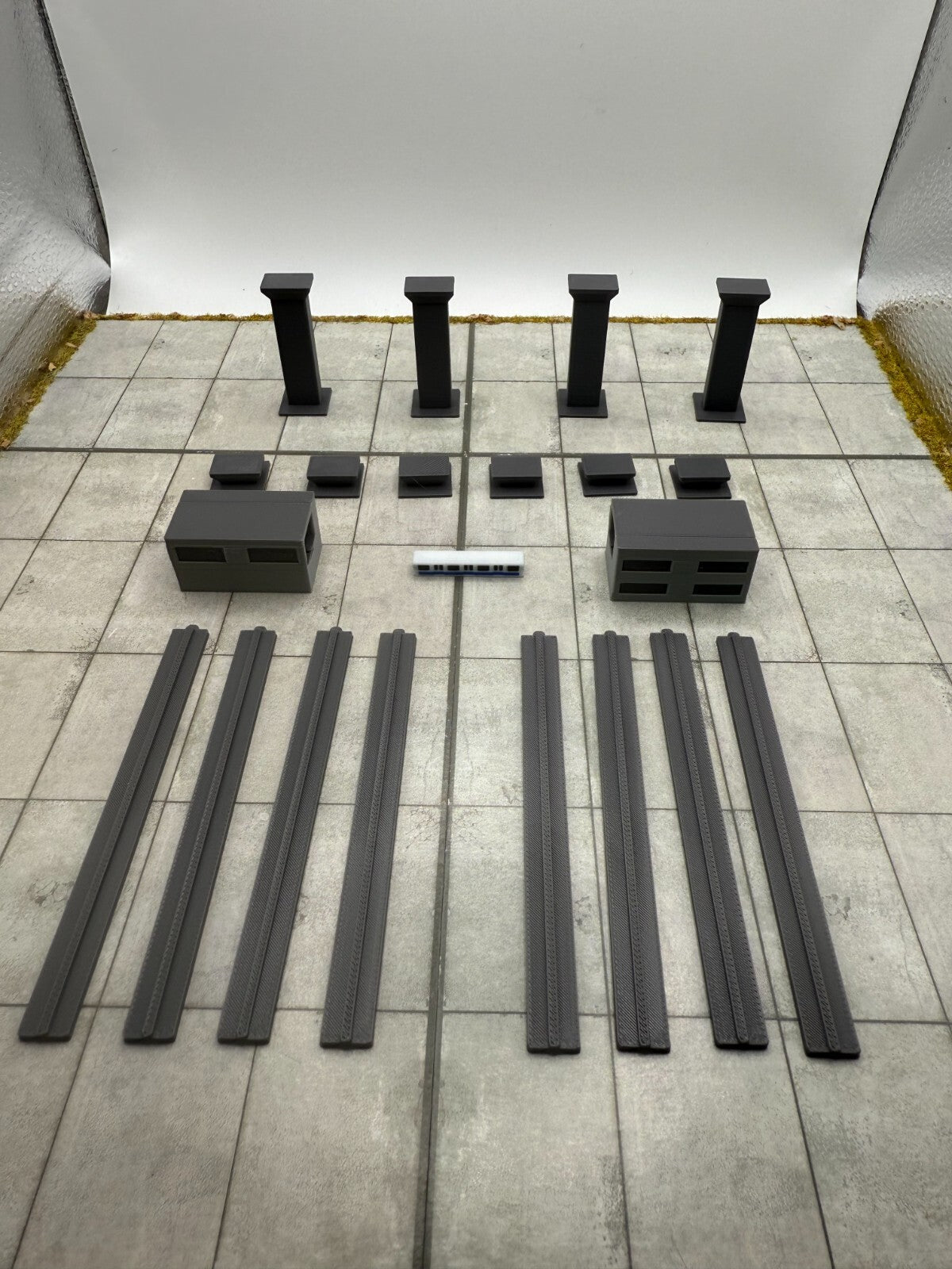 für Herpa Wings 1:500 Skytrain Bahn Flughafen Zubehör / Airport Accessoires