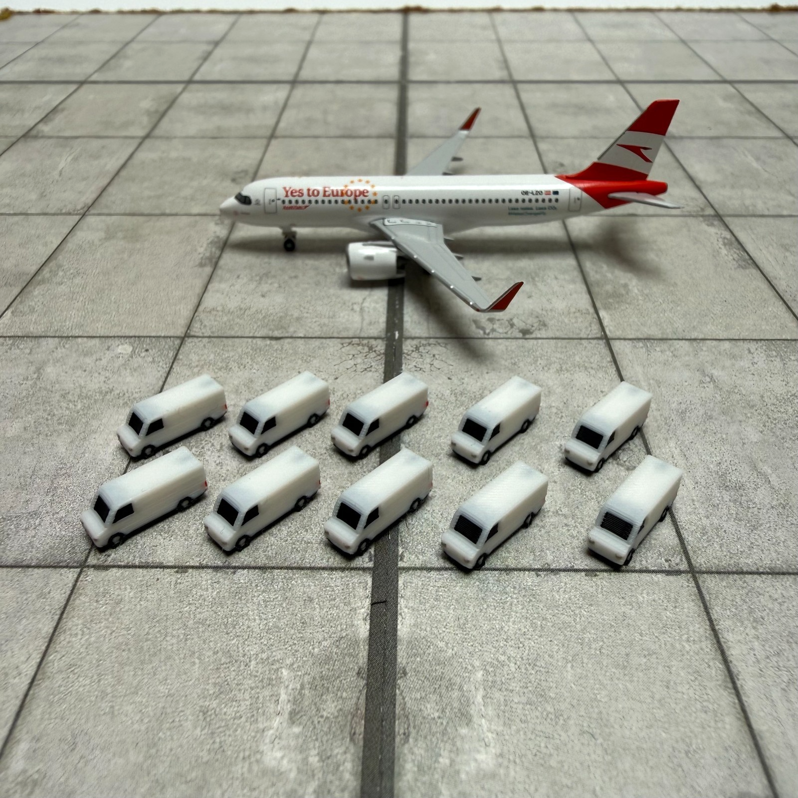 für Herpa Wings 1:500 / 1:400 10x Transporter Airport Service GSE