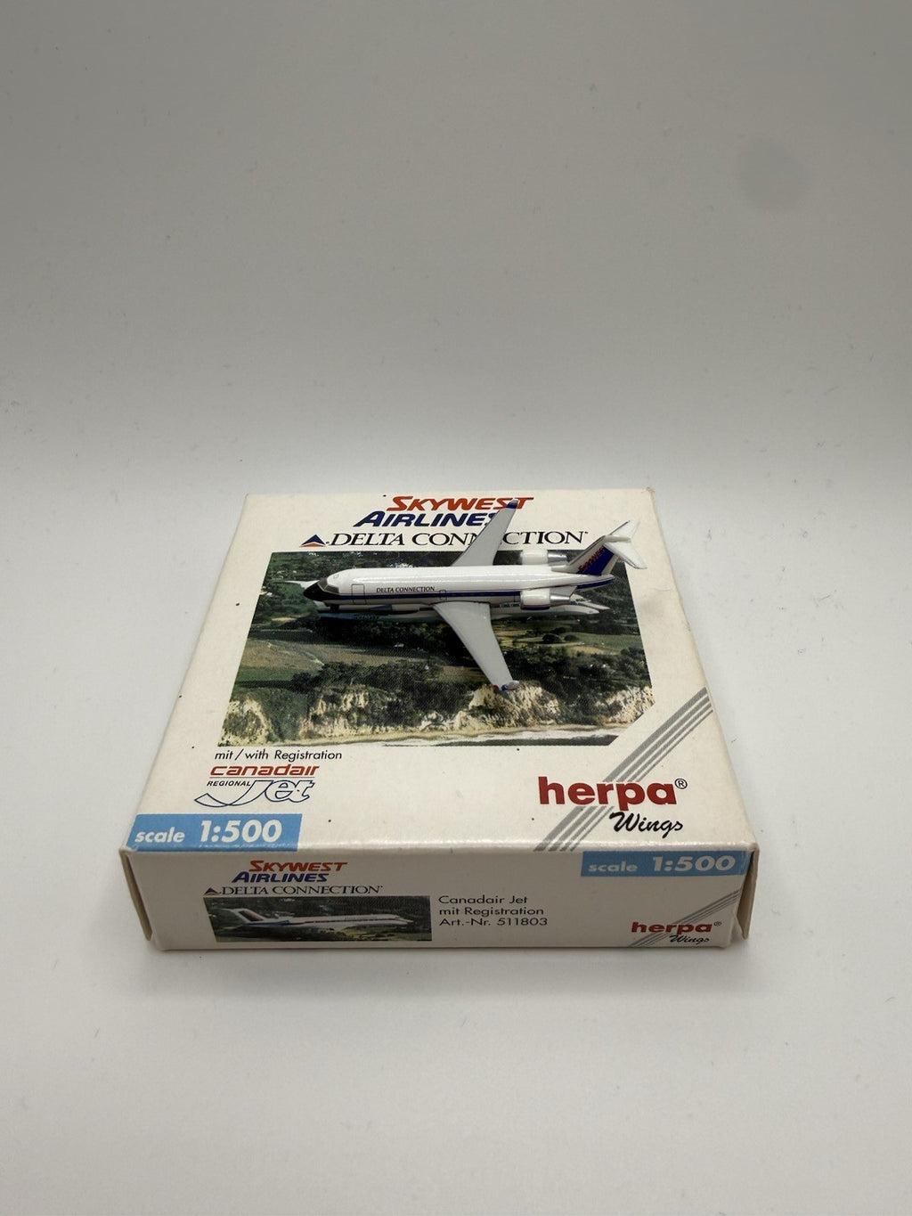 Herpa Wings 1:500 Delta Connection Skywest Canadair Jet