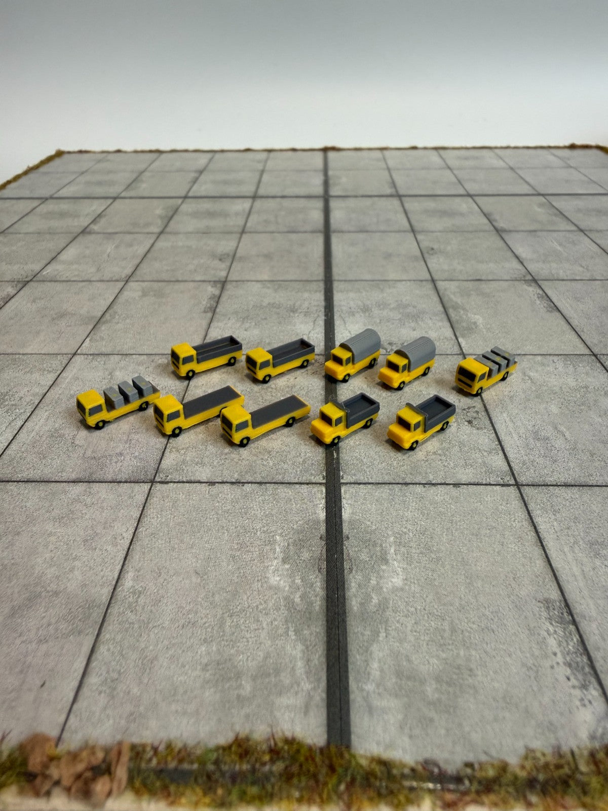 für Herpa Wings 1:500 / 1:400 12x LKW Trucks GSE  / Airport Accessoires