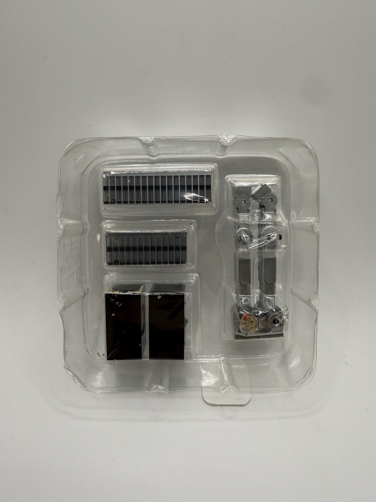 Herpa Wings 1:500 2x Passenger Gate Set Fluggastbrücken Jet Bridges Gangways