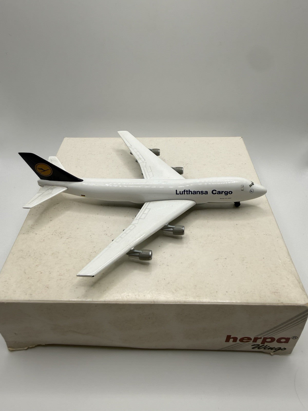 Herpa Wings 1:500 Lufthansa Cargo 747-200F