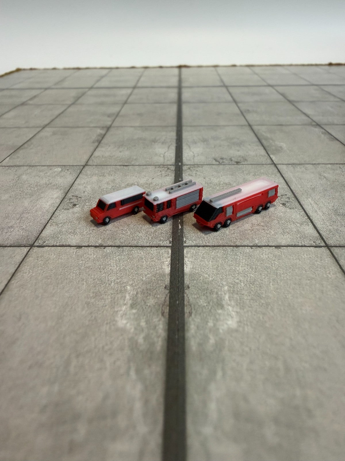 für Herpa Wings 1:500 / 1:400 10x Feuerwehr Auto Fire brigade GSE  / Airport