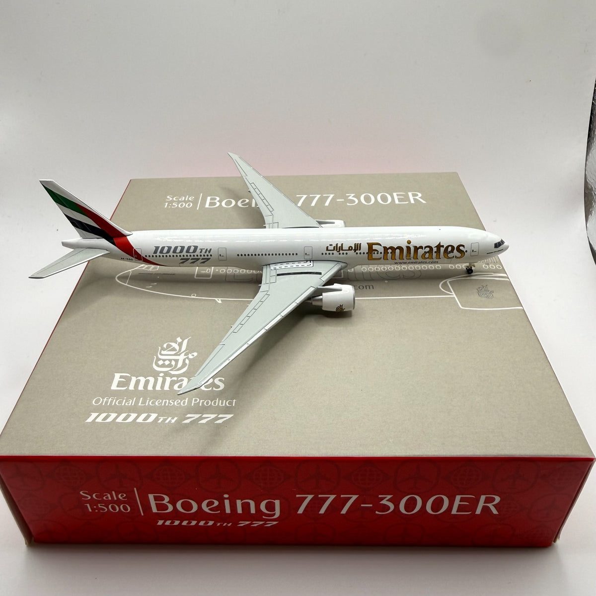 Herpa Wings 1:500 Emirates 777-300ER 1000th 777
