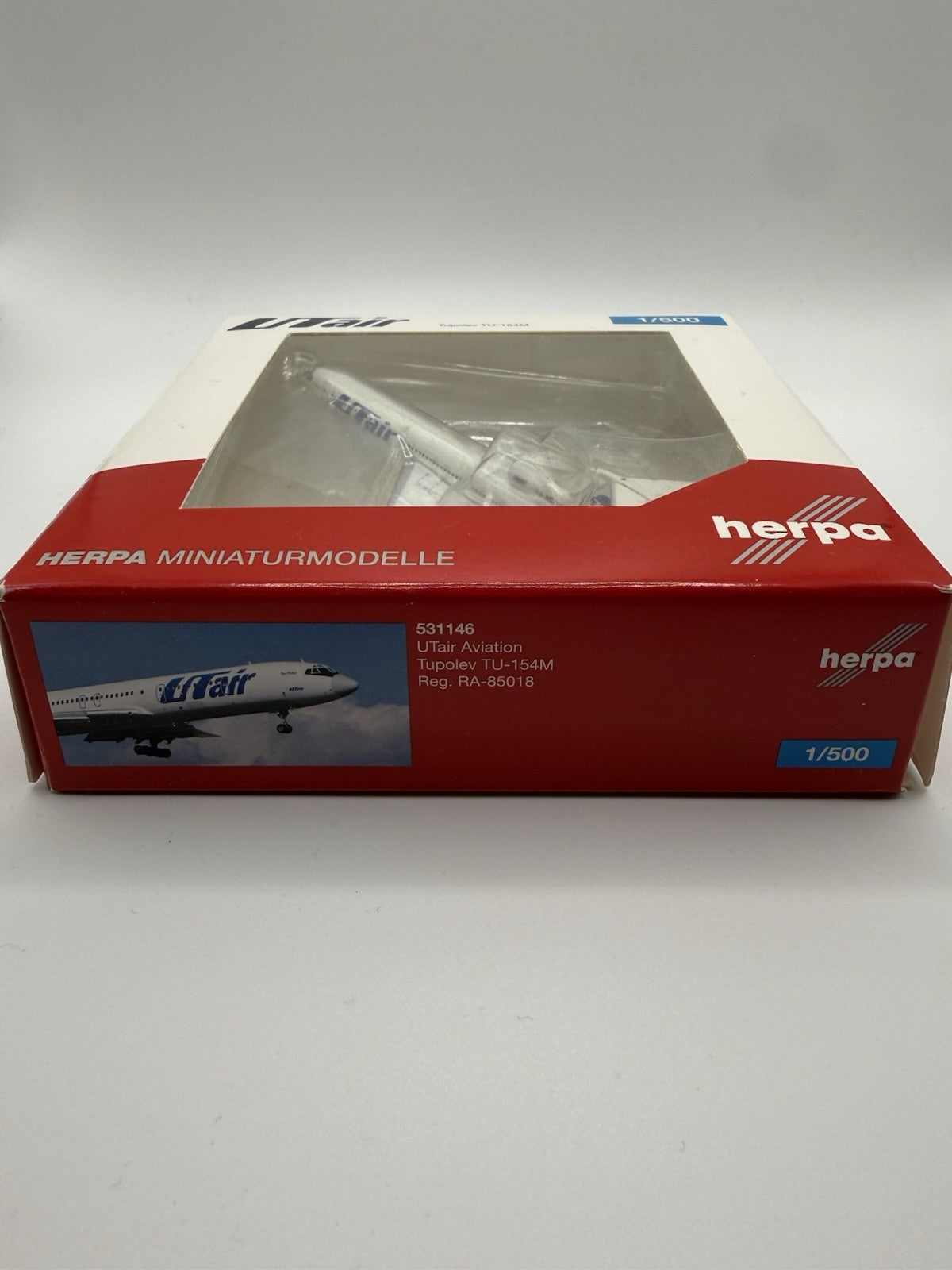 Herpa Wings 1:500 UTair Tu-154
