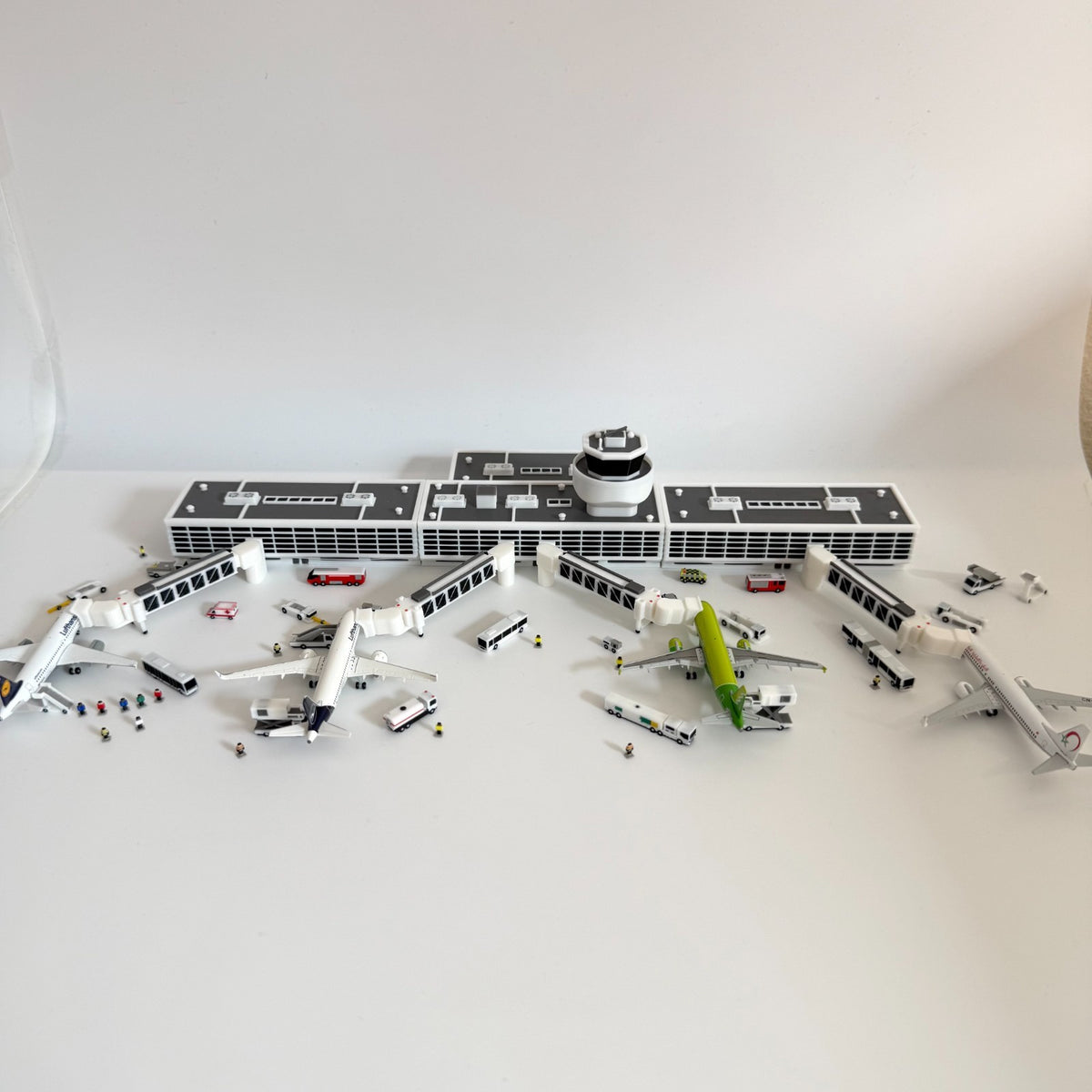 für Herpa Wings 1:500 / 1:400 Regional Airport Bundle Set Flughafen Terminal
