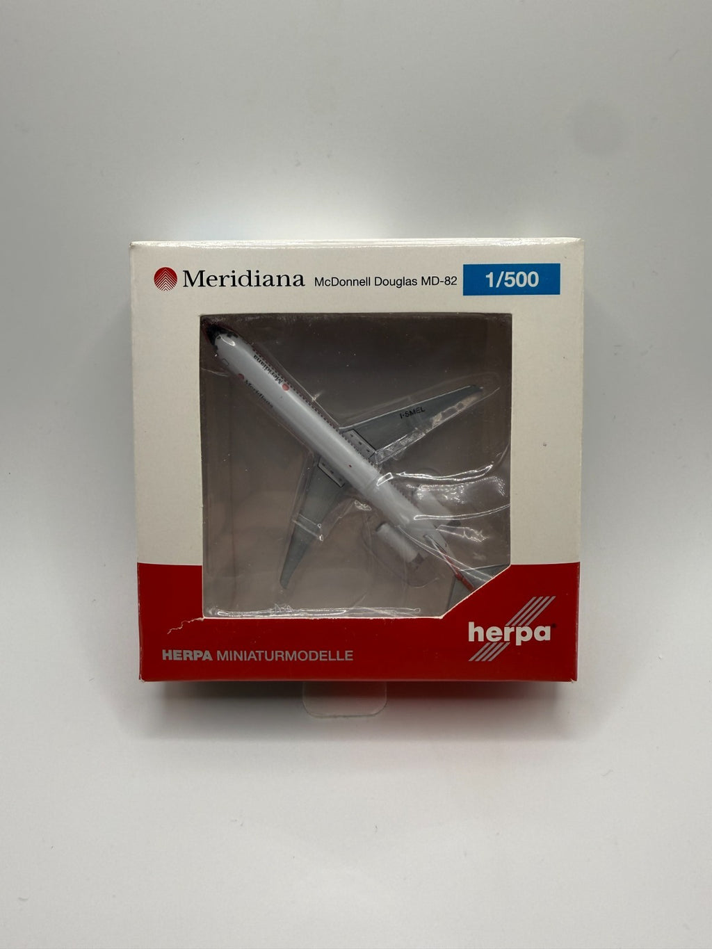 Herpa Wings 1:500 Meridiana MD-82