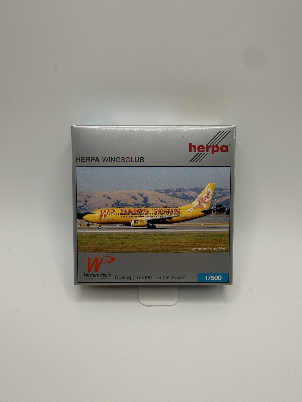 Herpa Wings 1:500 Western Pacific 737-300 Sams Town