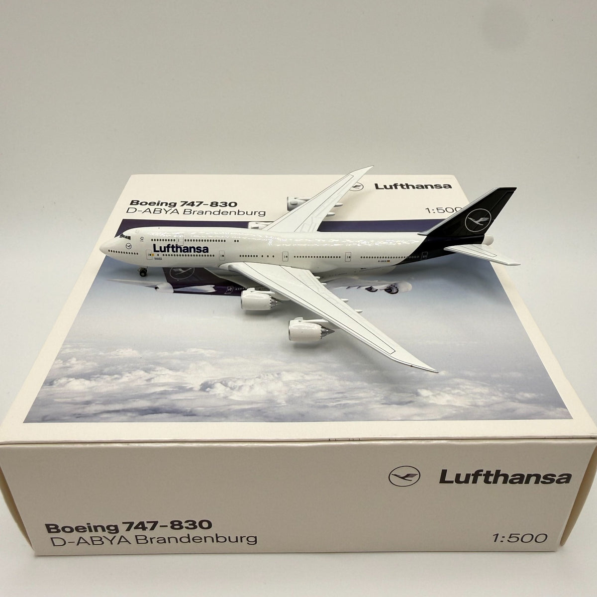 Herpa Wings 1:500 Lufthansa 747-8