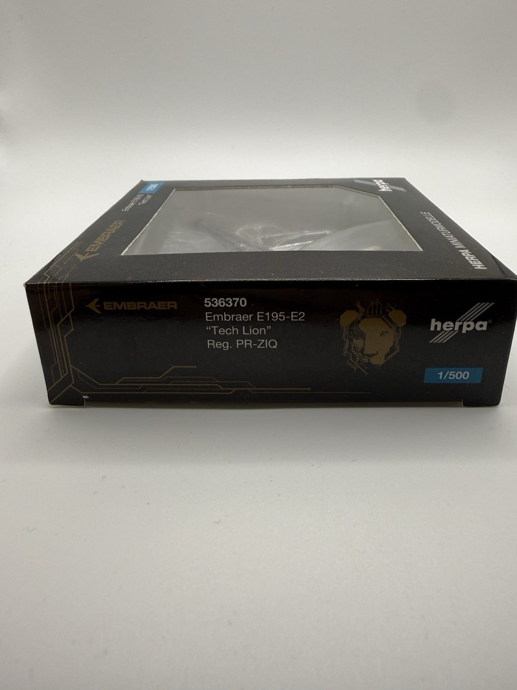 Herpa Wings 1:500 Tech Lion Embraer E195-E2
