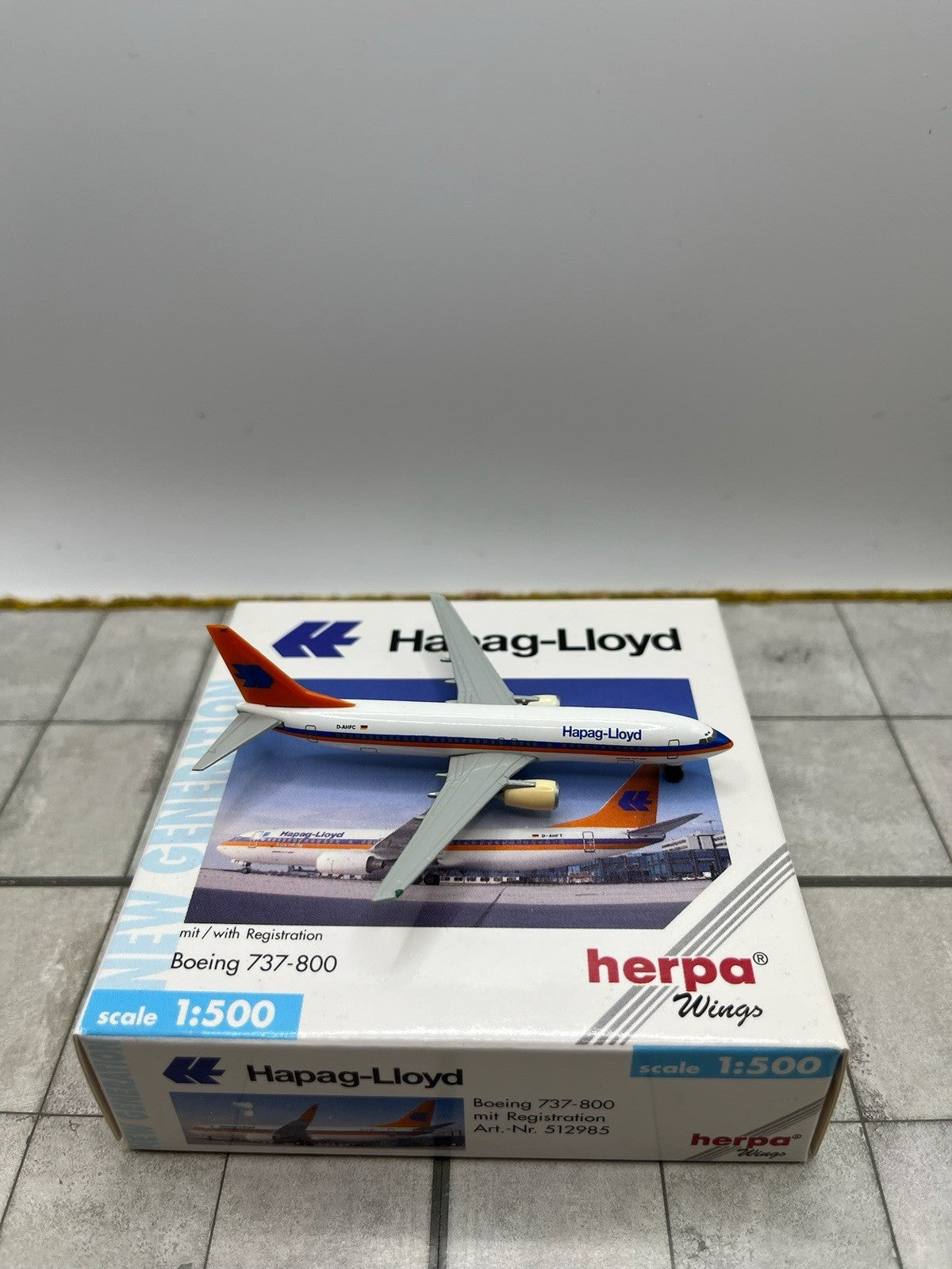 Herpa Wings 1:500 Hapag Lloyd 737-800