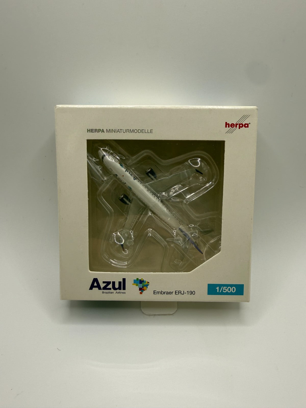 Herpa Wings 1:500 Azul Embraer ERJ-190