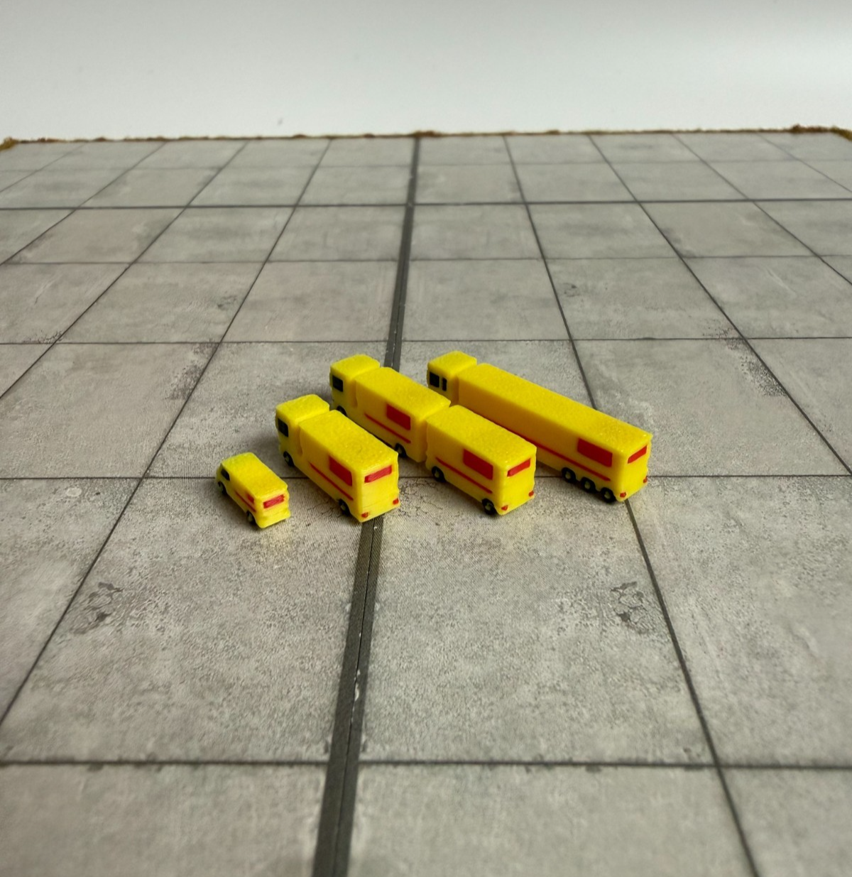 für Herpa Wings 1:500 / 1:400 12x LKW Trucks Van Cargo / Airport Accessoires GSE