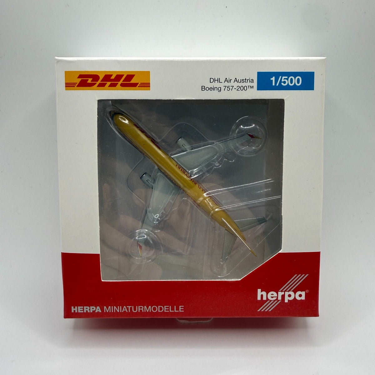 Herpa Wings 1:500 DHL AIr Austria 757-200F