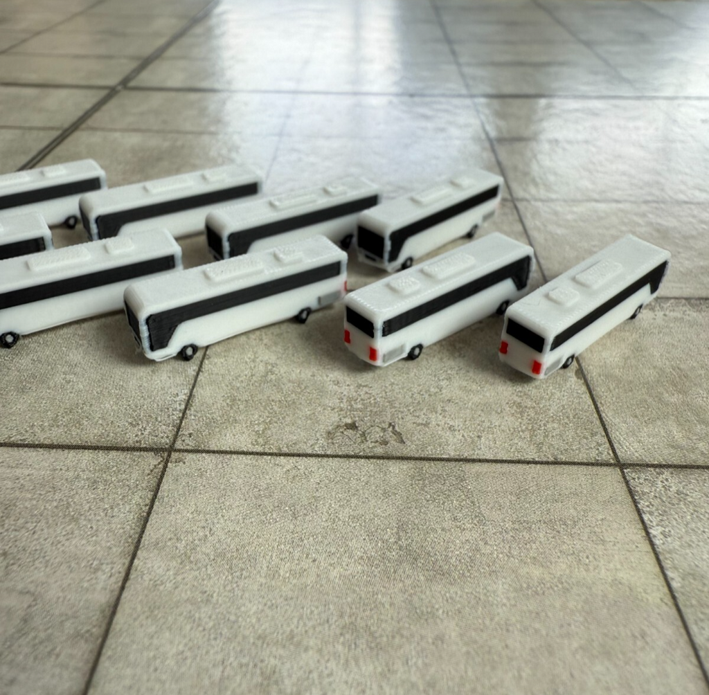 für Herpa Wings 1:500 / 1:400 10x Bus Reisebus GSE / Airport Accessoires