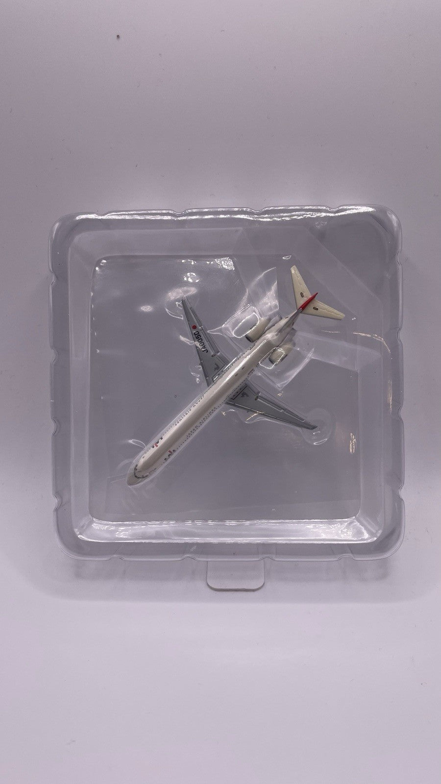 Herpa Wings 1:500 Japan JAL MD-90