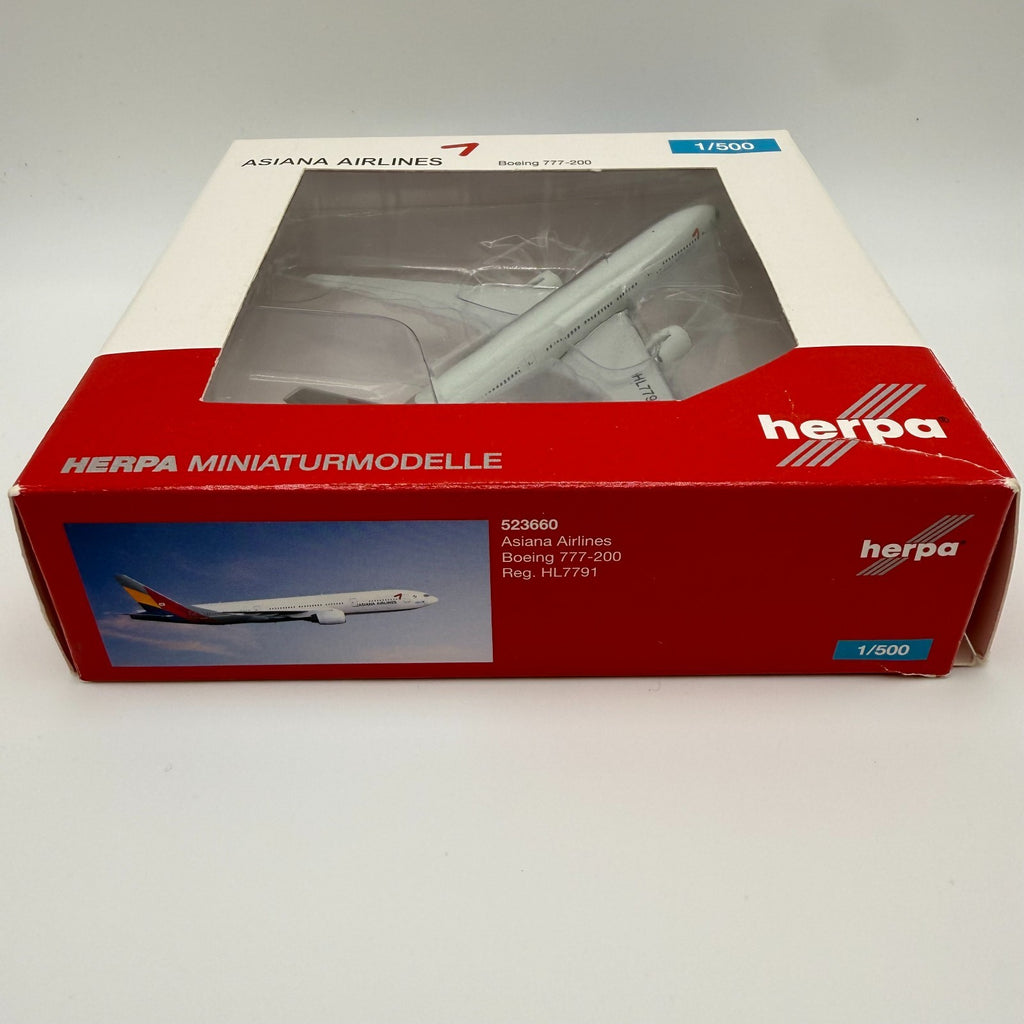 Herpa Wings 1:500 Asiana Airlines 777-200