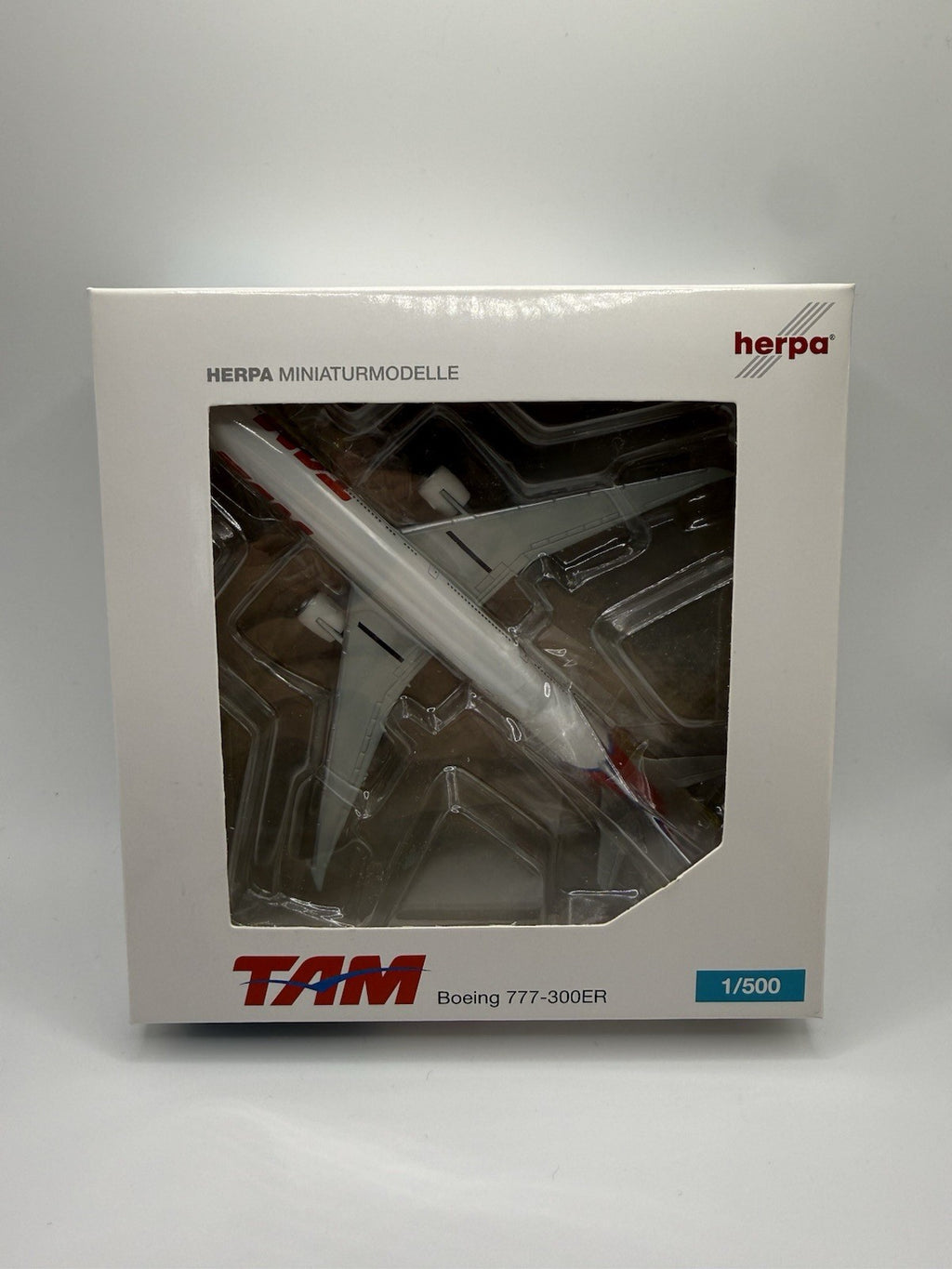 Herpa Wings 1:500 TAM 777-300ER