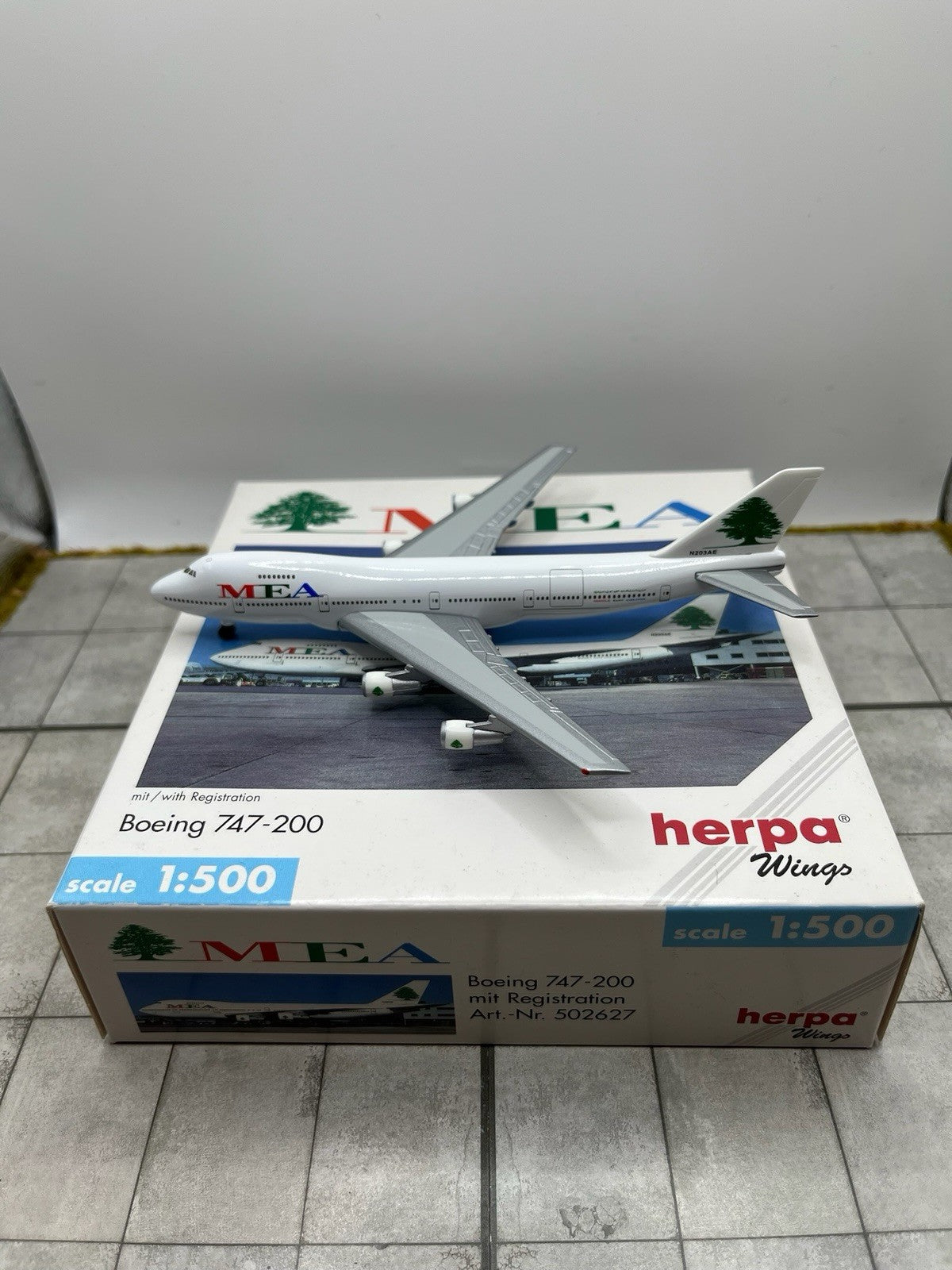 Herpa Wings 1:500 MEA 747-200