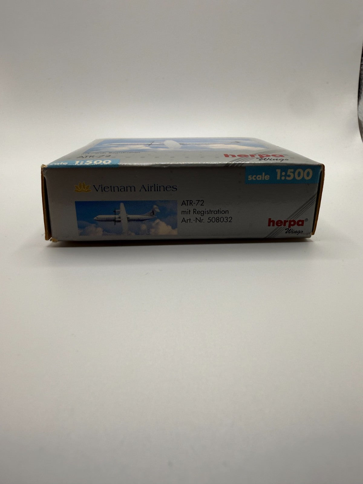 Herpa Wings 1:500 Vietnam Airlines ATR-72