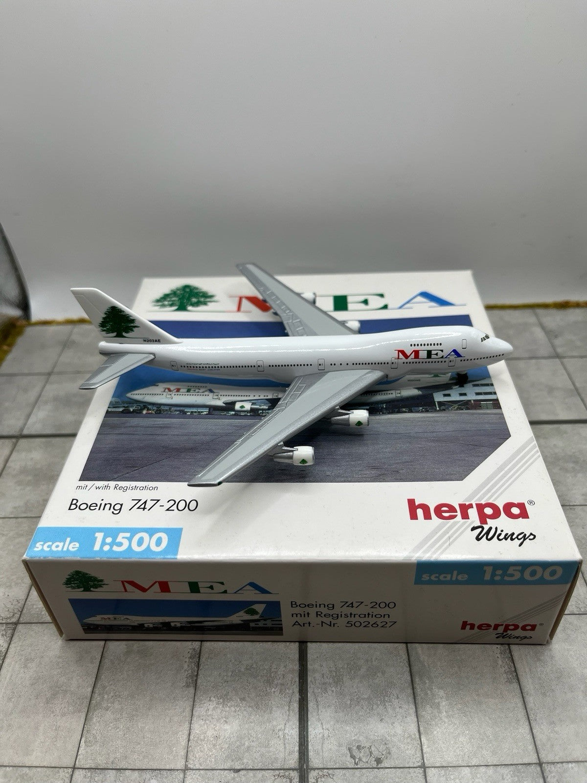 Herpa Wings 1:500 MEA 747-200