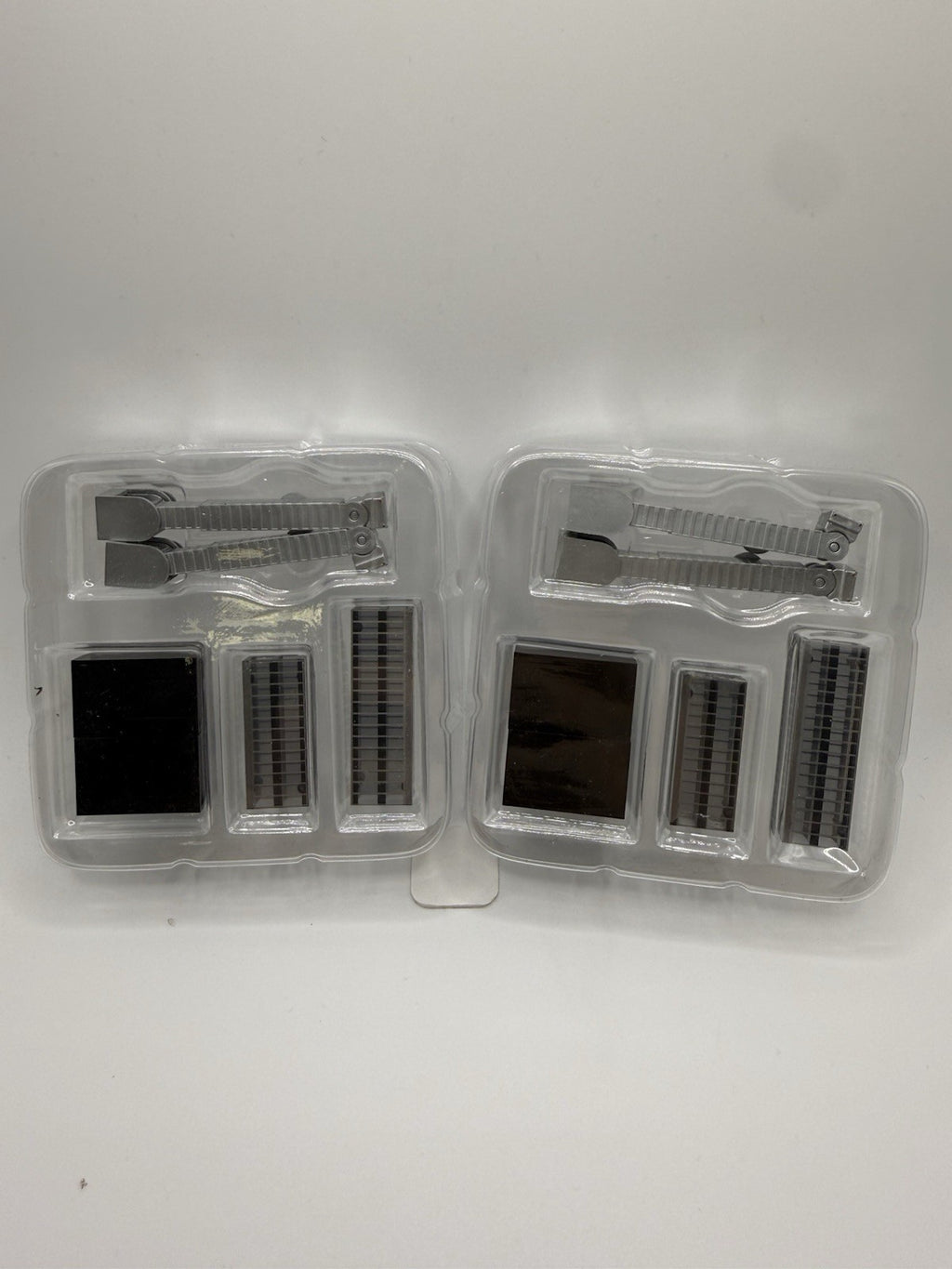 Herpa Wings 1:500 2x Passenger Gate Set Fluggastbrücken Jet Bridges Gangways 2