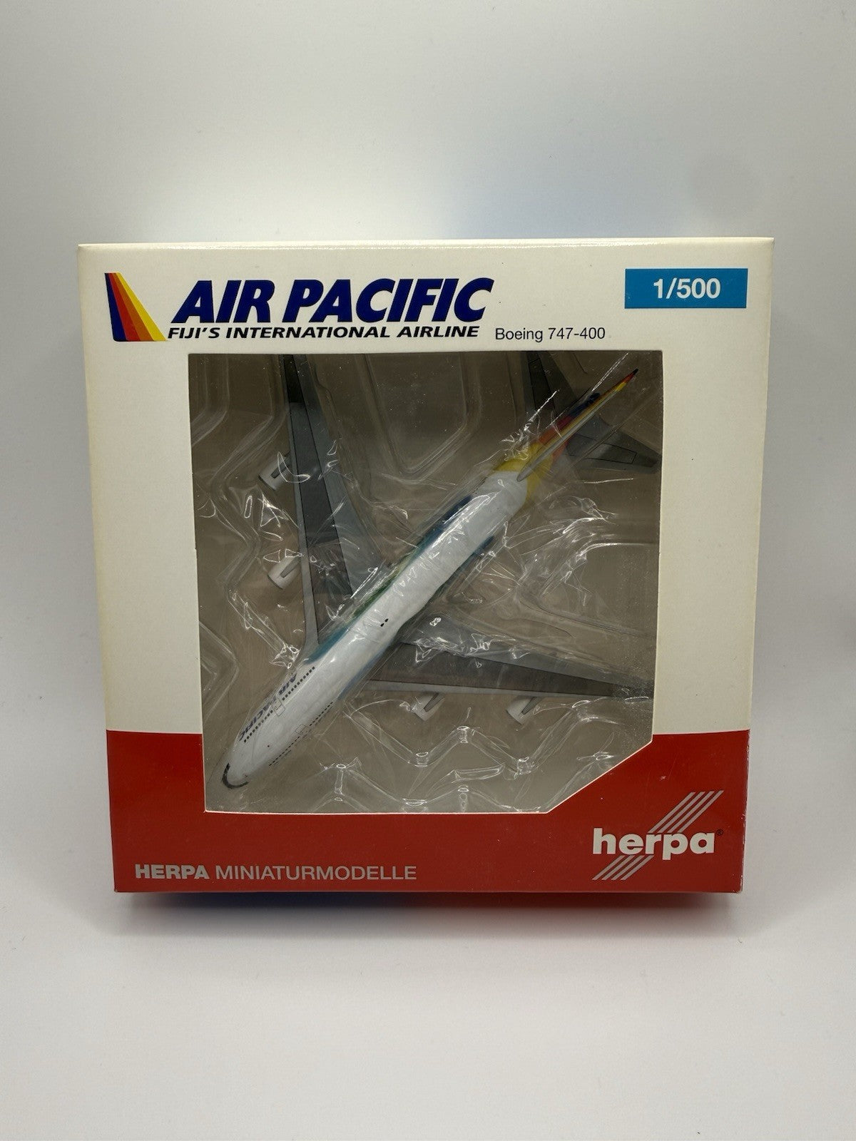 Herpa Wings 1:500 Air Pacific 747-400