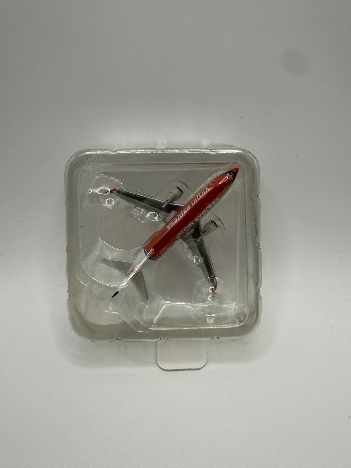 Herpa Wings 1:500 Virgin Express 737-300