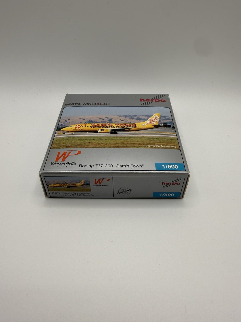 Herpa Wings 1:500 Western Pacific 737-300 Sams Town